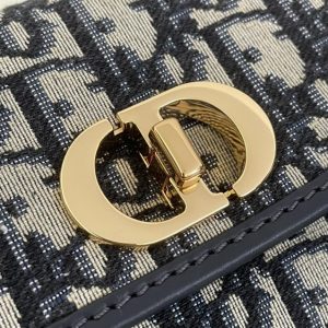 Replica Dior 30 Montaigne Avenue Bag 7 Replica Dior 30 Montaigne Avenue Bag - top-rated replica designer bag