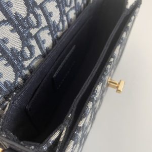 Replica Dior 30 Montaigne Avenue Bag 8 Replica Dior 30 Montaigne Avenue Bag - high-quality designer bag clone