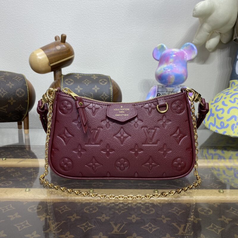 Replica Louis Vuitton Easy Pouch Bordeuax 1 Replica Louis Vuitton Easy Pouch Bordeuax - high-quality designer bag clone
