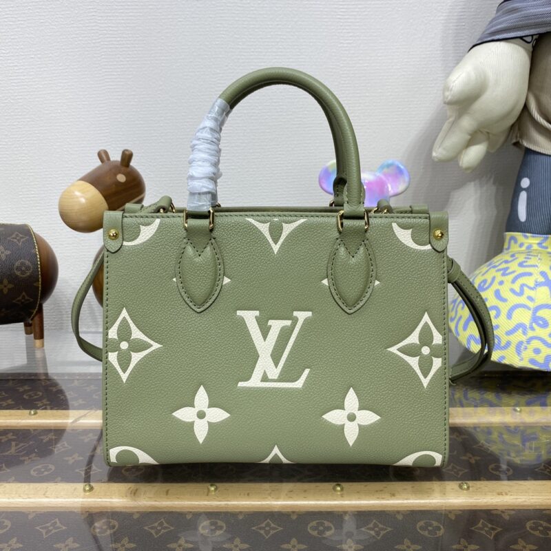 Replica LV OnTheGo PM Green 1 Replica LV OnTheGo PM Green - high-accuracy replica luxury purse