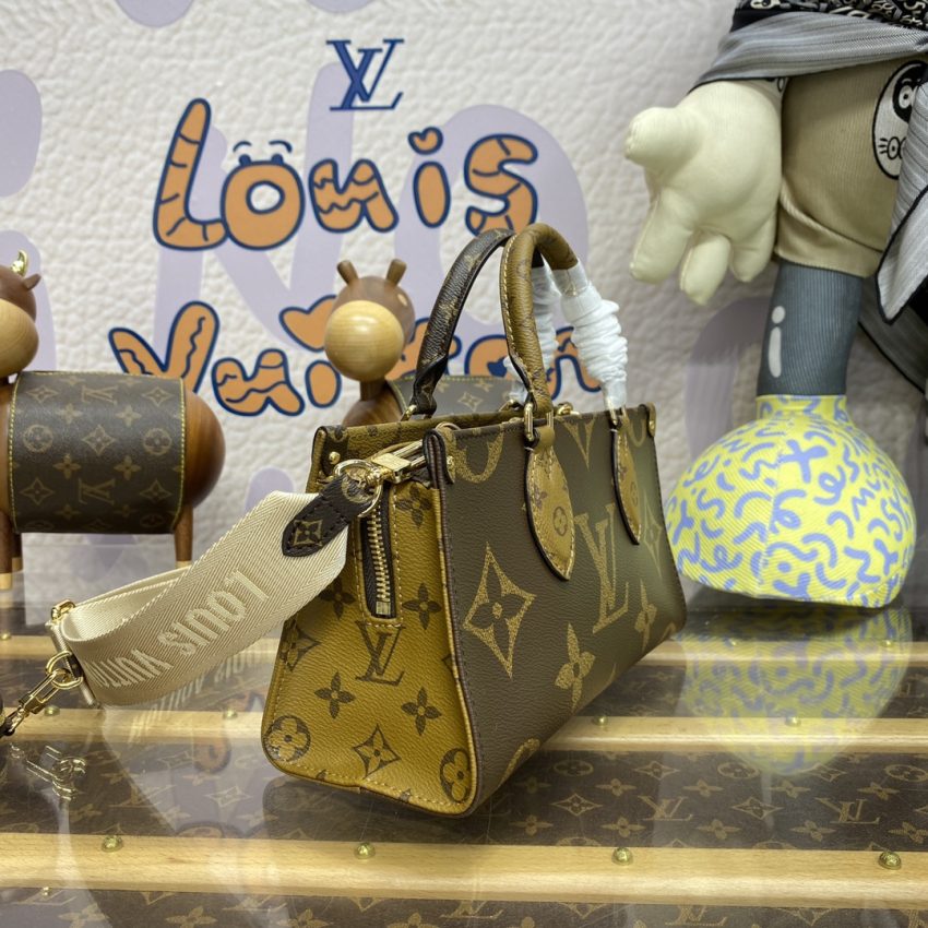 Replica LV OnTheGo East West Brown 7 Replica LV OnTheGo East West Brown - ultra-realistic fake designer tote