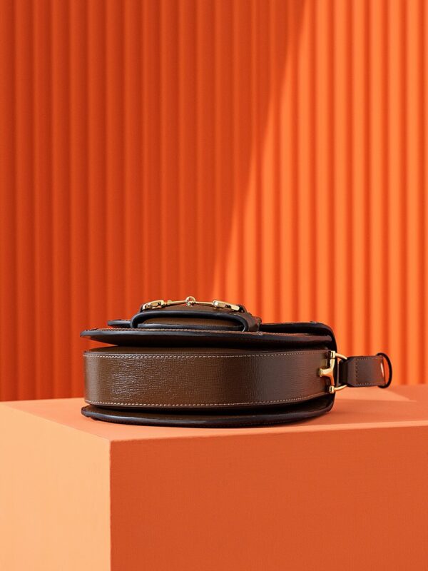 Replica Gucci Horsebit 1995 Semi-circular Canvas 9 Replica Gucci Horsebit 1995 Semi-circular Canvas - best quality luxury bag dupe