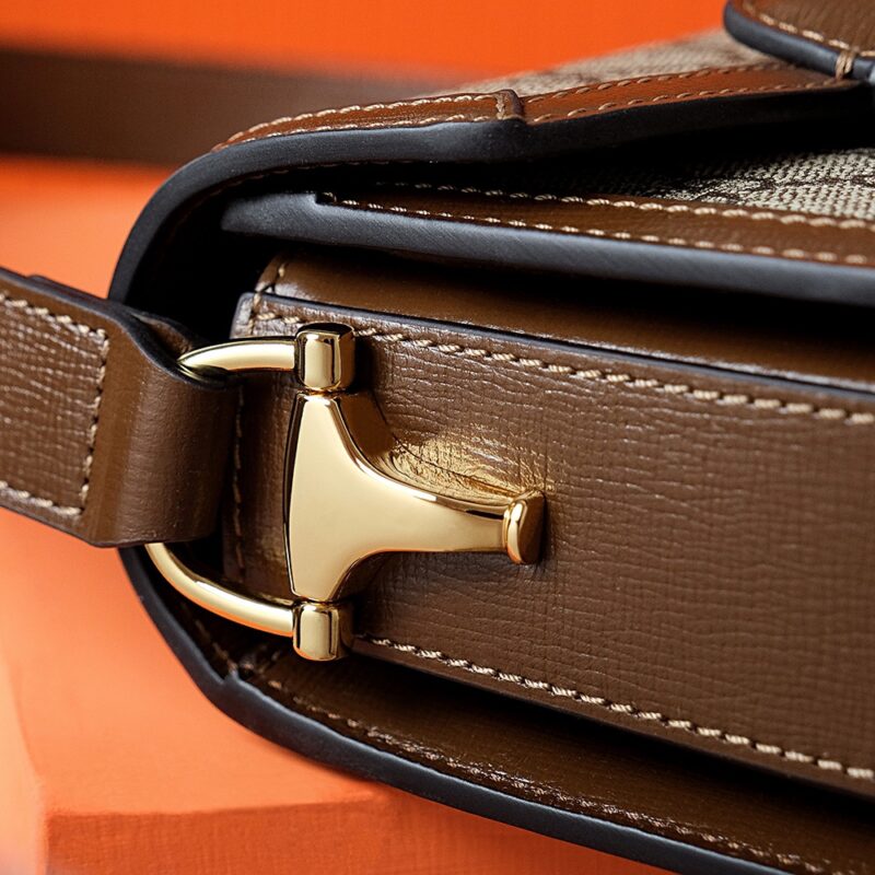Replica Gucci Horsebit 1995 Semi-circular Canvas 16 Replica Gucci Horsebit 1995 Semi-circular Canvas - top-tier luxury replica shoulder bag