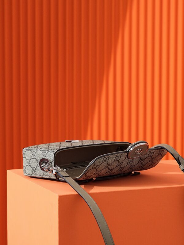 Replica Gucci Petite GG Small 8 Replica Gucci Petite GG Small - premium-grade designer purse dupe