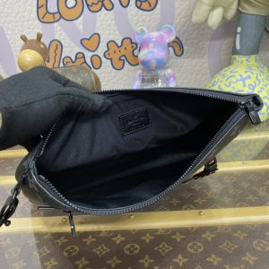 Replica Louis Vuitton Takeoff Pouch 6 Replica Louis Vuitton Takeoff Pouch - high-quality designer bag clone