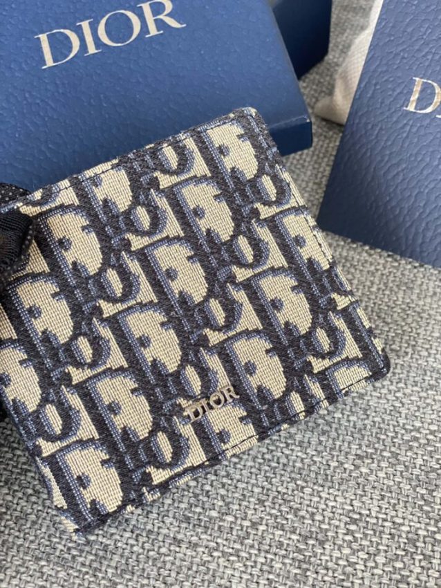 Replica Dior Jacquard Wallet 7 Replica Dior Jacquard Wallet - ultra-realistic fake designer tote
