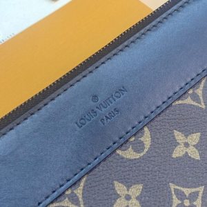 Replica Louis Vuitton Pochette Voyage Souple Brown 5 Replica Louis Vuitton Pochette Voyage Souple Brown - best-selling designer handbag dupe