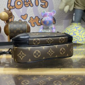 Replica Louis Vuitton Alpha Messenger Brown Canvas - elite superclone designer purse