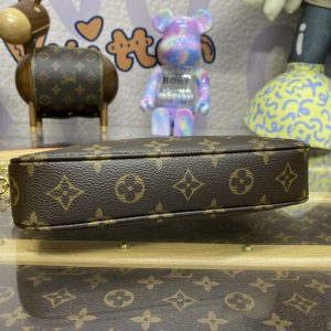 Replica Louis Vuitton Multi Pochette Accessoires 7 Replica Louis Vuitton Multi Pochette Accessoires - realistic designer-inspired fake bag