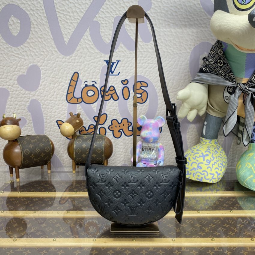 Replica Louis Vuitton Moon Crossbody Full Black 9 Replica Louis Vuitton Moon Crossbody Full Black - high-end fake designer purse