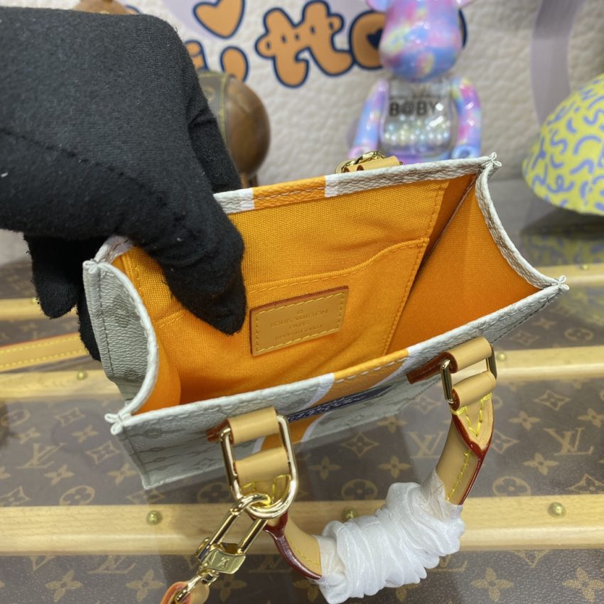 Replica Louis Vuitton Sac Plat Petit II 8 Replica Louis Vuitton Sac Plat Petit II - realistic designer-inspired fake bag