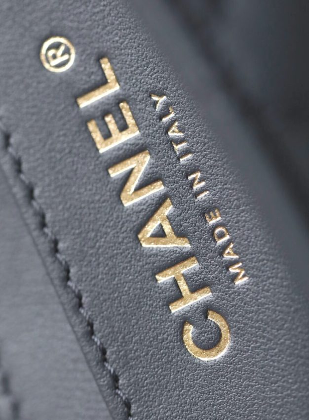 Replica CHANEL CF 17cm Golden Ball 9 Replica CHANEL CF 17cm Golden Ball - best quality luxury bag dupe