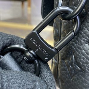 Replica Louis Vuitton Steamer Messenger Black 3 Replica Louis Vuitton Steamer Messenger Black - premium-grade designer purse dupe