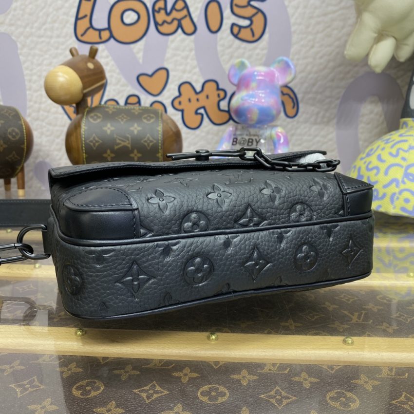 Replica Louis Vuitton Steamer Messenger Black 9 Replica Louis Vuitton Steamer Messenger Black - top-rated replica designer bag