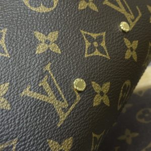 Replica Louis Vuitton Atlantis Dark Brown 8 Replica Louis Vuitton Atlantis Dark Brown - high-accuracy replica luxury purse