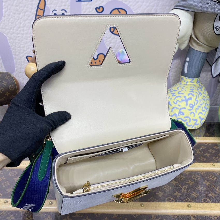 Replica Louis Vuitton Twist White Handle 6 Replica Louis Vuitton Twist White Handle - ultra-realistic fake designer tote