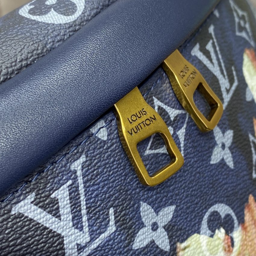 Replica Louis Vuitton Bumbag Discovery Blue Fire 7 Replica Louis Vuitton Bumbag Discovery Blue Fire - premium 1:1 fake handbag model