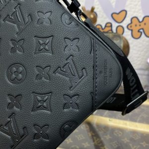 Replica Louis Vuitton Trio Messenger Full Black 3 Replica Louis Vuitton Trio Messenger Full Black - high-quality designer bag clone