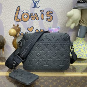 Replica Louis Vuitton Trio Messenger Full Black 1 Replica Louis Vuitton Trio Messenger Full Black - best quality luxury bag dupe