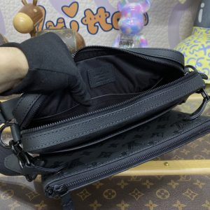 Replica Louis Vuitton Trio Messenger Full Black 7 Replica Louis Vuitton Trio Messenger Full Black - high-end fake designer purse