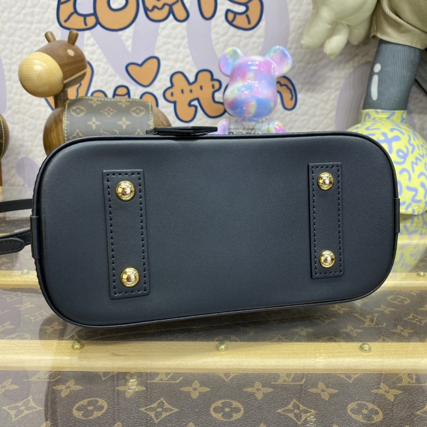 Replica Louis Vuitton Alma BB White 9 Replica Louis Vuitton Alma BB White - top-tier luxury replica shoulder bag