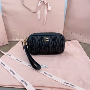 Replica Miu Miu Clutch Black 1 Replica Miu Miu Clutch Black - top-tier luxury replica shoulder bag