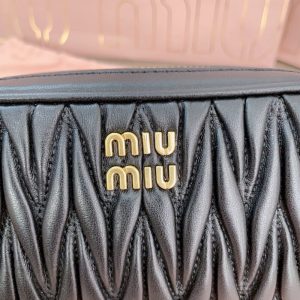 Replica Miu Miu Clutch Black 9 Replica Miu Miu Clutch Black - near-authentic luxury replica handbag