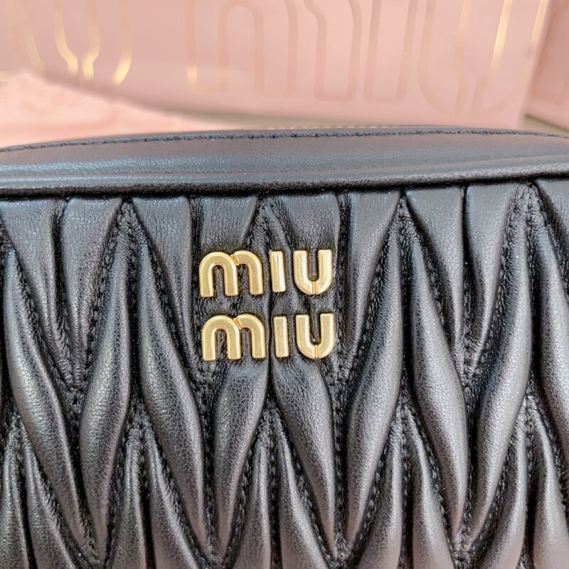 Replica Miu Miu Clutch Black 9 Replica Miu Miu Clutch Black - near-authentic luxury replica handbag