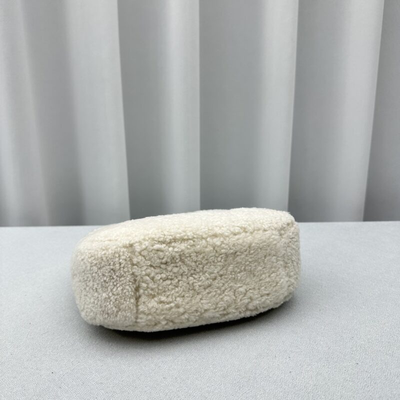 Replica Miu Miu Wander White Wool 9 Replica Miu Miu Wander White Wool - near-authentic luxury replica handbag