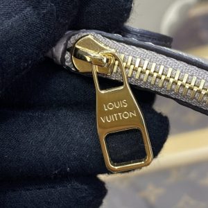 Replica Louis Vuitton Loop Hobo Beige 8 Replica Louis Vuitton Loop Hobo Beige - high-accuracy replica luxury purse