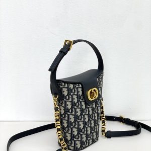 Replica Dior 30 Montaigne Amber Chain 7 Replica Dior 30 Montaigne Amber Chain - high-accuracy replica luxury purse