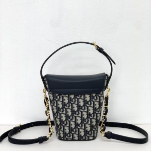 Replica Dior 30 Montaigne Amber Chain 8 Replica Dior 30 Montaigne Amber Chain - realistic designer-inspired fake bag