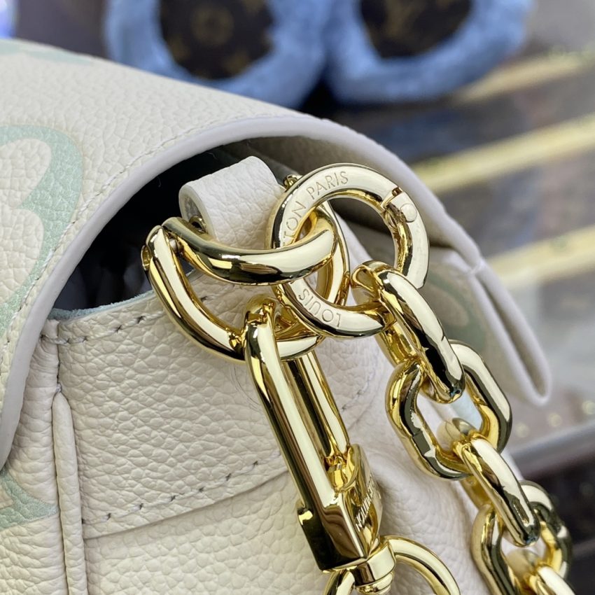 Replica Louis Vuitton Favorite White 5 Replica Louis Vuitton Favorite White - premium-grade designer purse dupe