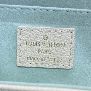 Replica Louis Vuitton Favorite White 7 Replica Louis Vuitton Favorite White - high-accuracy replica luxury purse