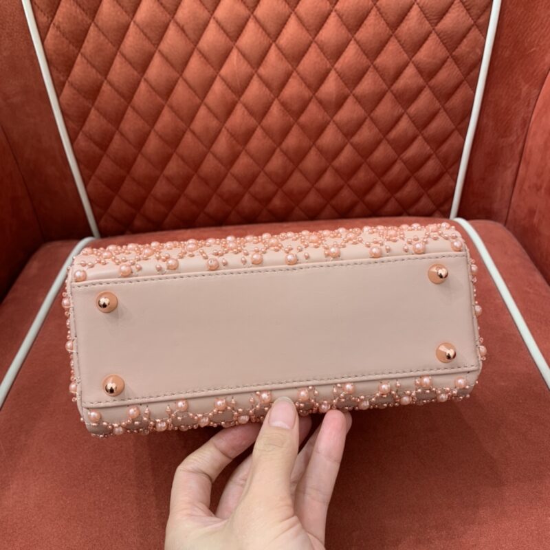 Replica Lady Dior Pink Pearl 5 Replica Lady Dior Pink Pearl - realistic designer-inspired fake bag