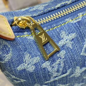 Replica Louis Vuitton Hills Pochette 3 Replica Louis Vuitton Hills Pochette - 1:1 designer replica handbag