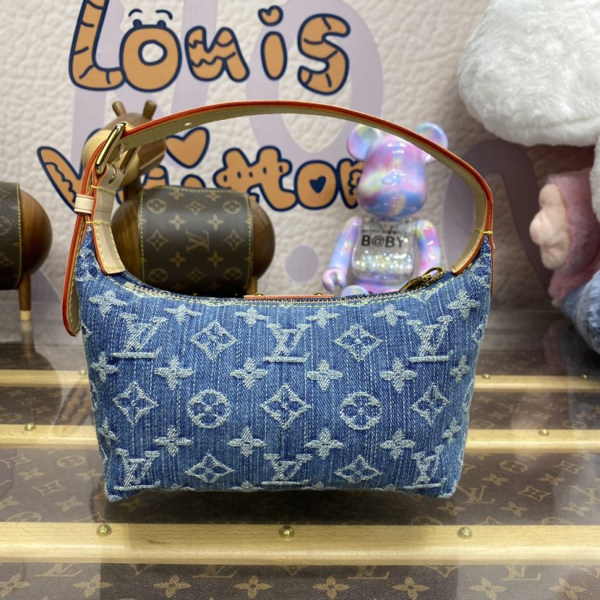 Replica Louis Vuitton Hills Pochette 4 Replica Louis Vuitton Hills Pochette - 1:1 designer replica handbag
