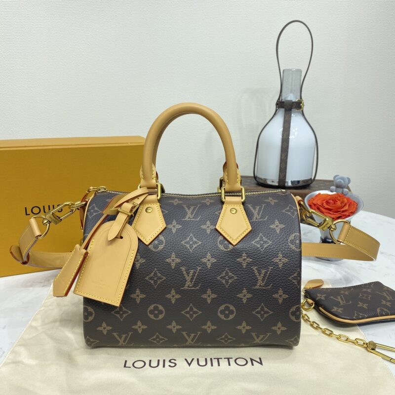 Replica Louis Vuitton Speedy P9 Bandouliere 25 Brown 1 Replica Louis Vuitton Speedy P9 Bandouliere 25 Brown - realistic designer-inspired fake bag