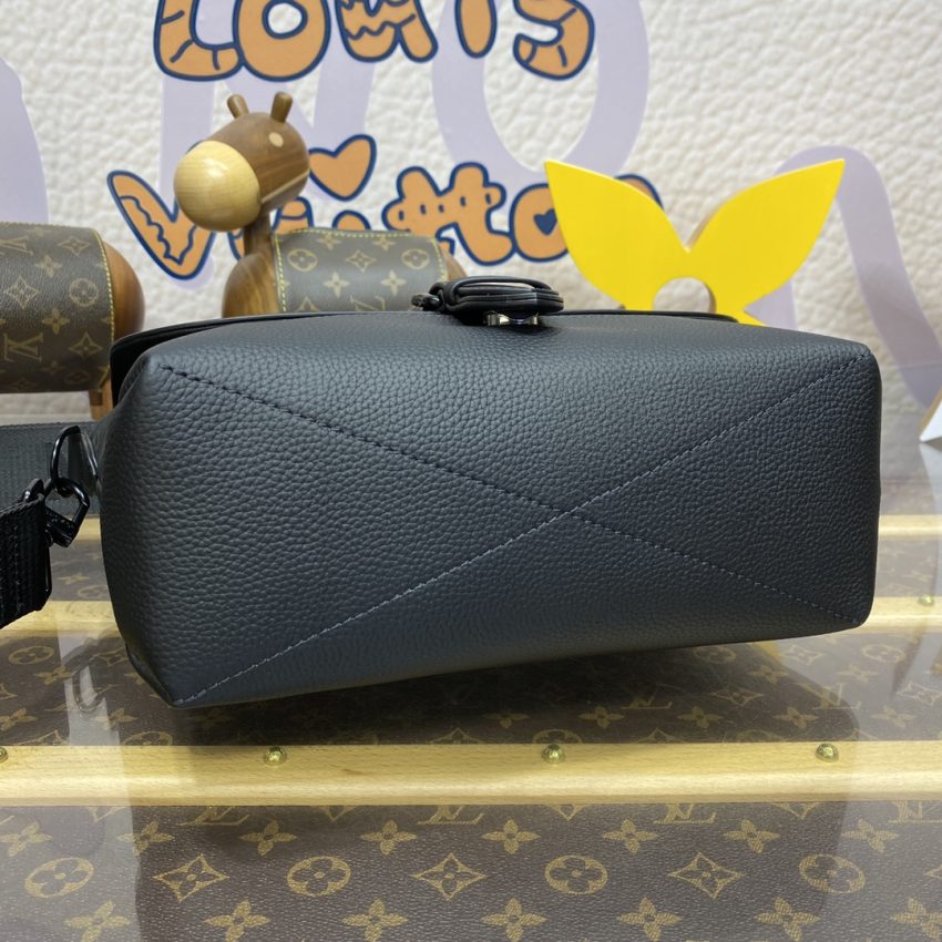 Replica Louis Vuitton Saumur Messenger Bag 3 Replica Louis Vuitton Saumur Messenger Bag - 1:1 designer replica handbag