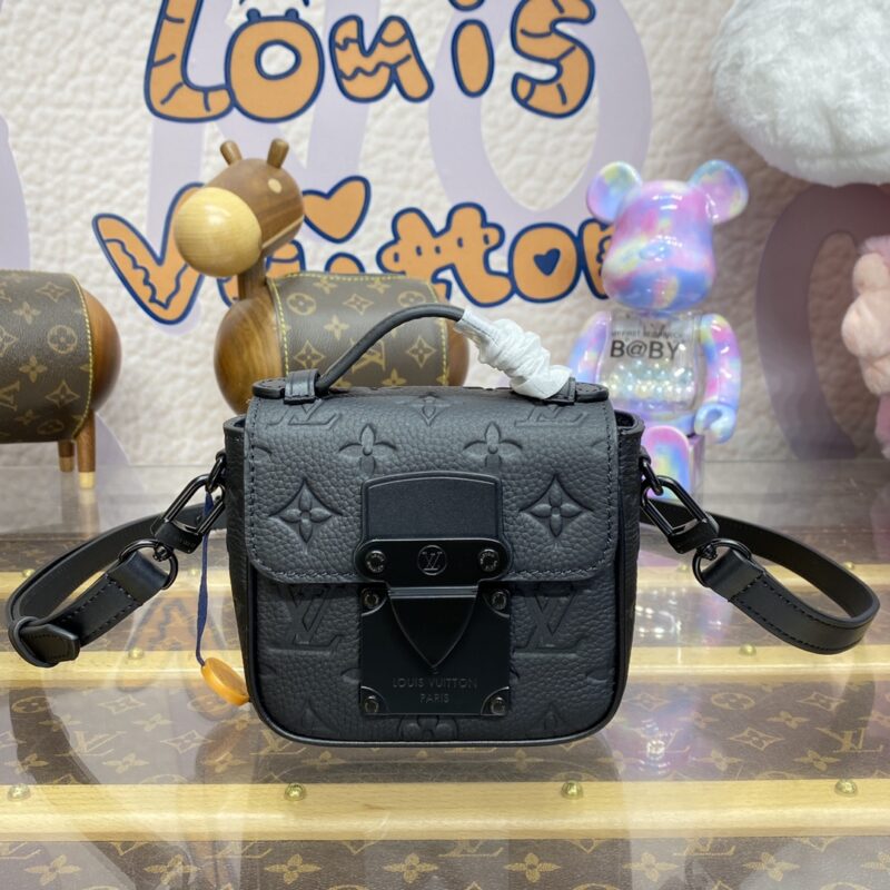Replica Louis Vuitton Pico S-Lock 1 Replica Louis Vuitton Pico S-Lock - near-authentic luxury replica handbag