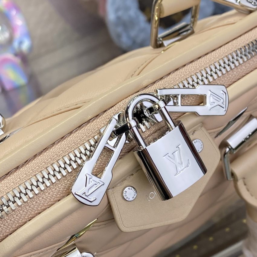 Replica Louis Vuitton Alma BB Nude Pink 4 Replica Louis Vuitton Alma BB Nude Pink - realistic designer-inspired fake bag