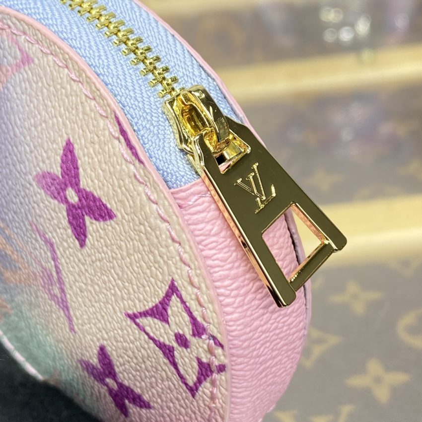 Replica LV OnTheGo Purple 6 Replica LV OnTheGo Purple - premium-grade designer purse dupe