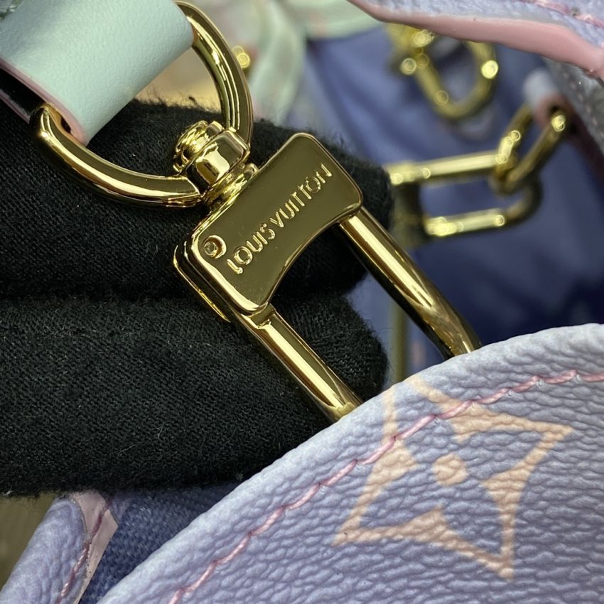 Replica LV OnTheGo Purple 7 Replica LV OnTheGo Purple - top-tier luxury replica shoulder bag