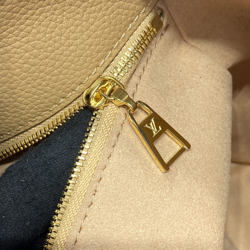 Replica Louis Vuitton On My Side PM Milk Tea 4 Replica Louis Vuitton On My Side PM Milk Tea - high-quality designer bag clone