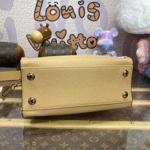 Replica Louis Vuitton On My Side PM Milk Tea 5 Replica Louis Vuitton On My Side PM Milk Tea - premium-grade designer purse dupe