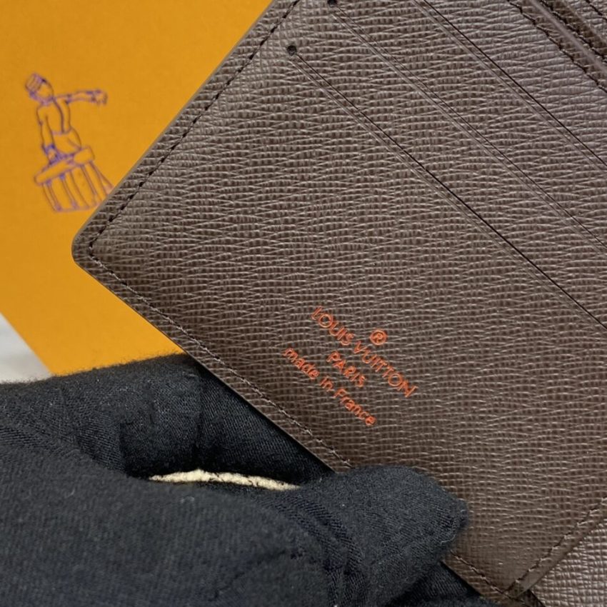 Replica Louis Vuitton Multiple Wallet Brown Grid 8 Replica Louis Vuitton Multiple Wallet Brown Grid - authentic-look luxury purse replica