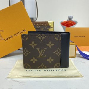 Replica Louis Vuitton Multiple Wallet 2 Replica Louis Vuitton Multiple Wallet - authentic-look luxury purse replica