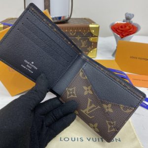 Replica Louis Vuitton Multiple Wallet 6 Replica Louis Vuitton Multiple Wallet - 1:1 designer replica handbag