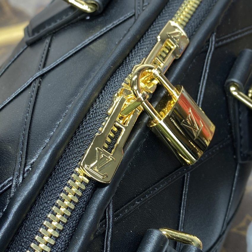 Replica Louis Vuitton Speedy Bandouliere 20 Black - realistic designer-inspired fake bag