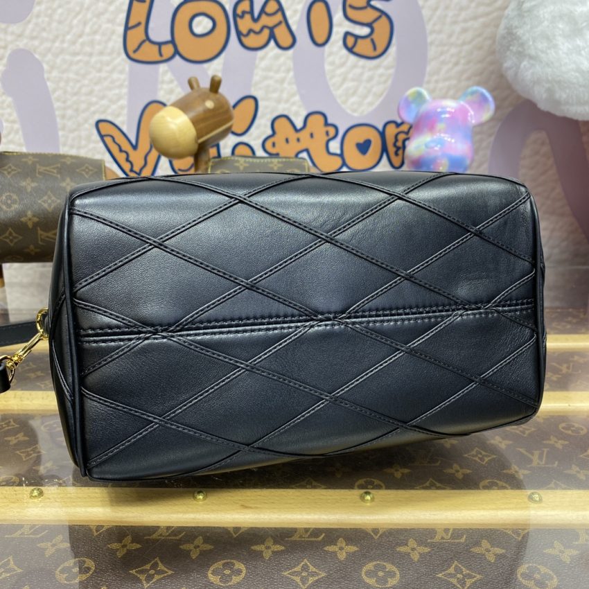 Replica Louis Vuitton Speedy Bandouliere 25 Full Black 9 Replica Louis Vuitton Speedy Bandouliere 25 Full Black - high-quality designer bag clone